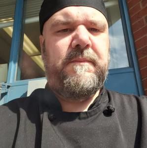 Meet your Posher, Tony